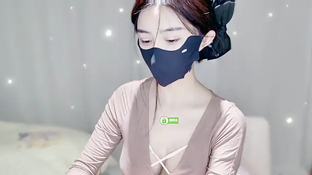 Snapshot of Duduludululu chatting on November 14, 2025, 7:40 am Duduludululu online show from November 14, 2025, 7:40 am