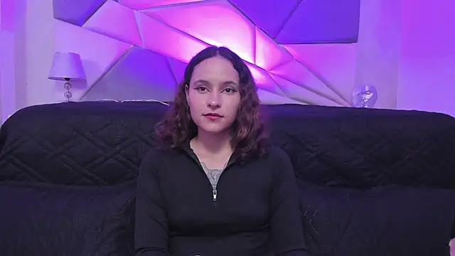 Snapshot of AnnyThompson_ chatting on December 10, 2024, 8:49 pm AnnyThompson online show from December 10, 2024, 8:49 pm