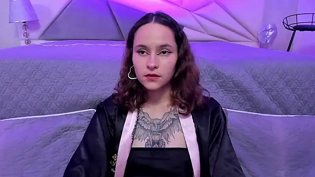 Snapshot of AnnyThompson_ chatting on January 11, 2025, 11:02 pm AnnyThompson online show from January 11, 2025, 11:02 pm