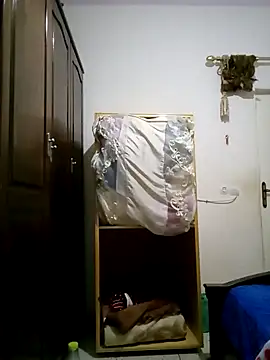 altinya online show from March 22, 2025, 9:53 pm