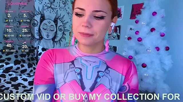 Snapshot of Katerinchik chatting on January 7, 2025, 10:01 am Katerinchik online show from January 7, 2025, 10:01 am