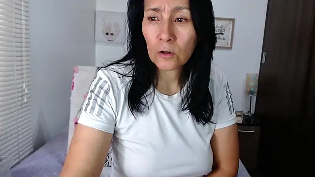 Maira B online show from April 16, 2026, 6:19 pm