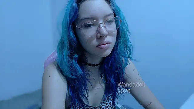 WandaDoll online show from May 17, 2026, 12:12 pm