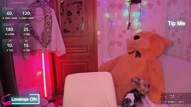 Snapshot of Lilly_Black88888 chatting on February 5, 2025, 3:31 pm Lilly Black88888 online show from February 5, 2025, 3:31 pm