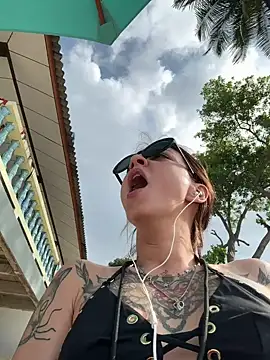 BabeRainbow online show from January 22, 2025, 2:37 am