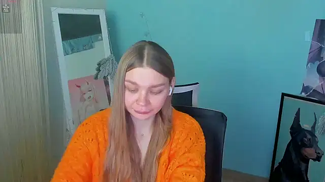 Molly sweetie online show from January 21, 2025, 9:57 am