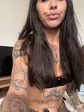 Snapshot of Nikatsu chatting on February 2, 2025, 7:25 pm Nikatsu online show from February 2, 2025, 7:25 pm