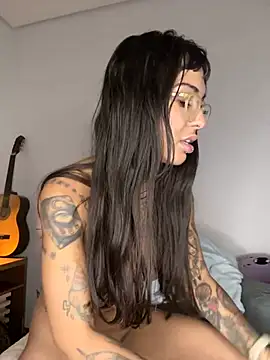 Snapshot of Nikatsu chatting on February 3, 2025, 1:30 am Nikatsu online show from February 3, 2025, 1:30 am