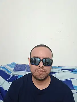 ElSunEagle online show from June 20, 2026, 2:47 am