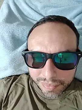 ElSunEagle online show from July 15, 2026, 4:29 am