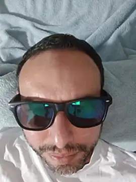 ElSunEagle online show from July 20, 2026, 4:05 am
