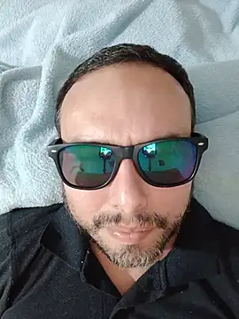 ElSunEagle online show from July 25, 2026, 4:21 am