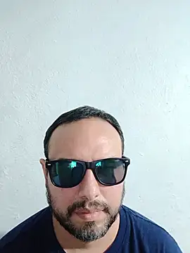 ElSunEagle online show from July 31, 2026, 4:01 am