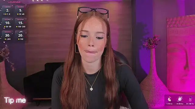 CorinneRusso online show from February 23, 2026, 12:24 pm