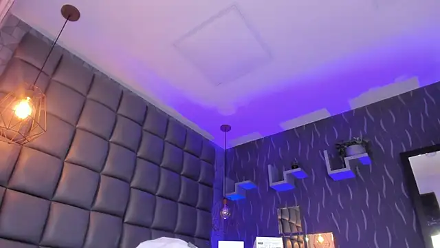 megan woll online show from February 24, 2026, 8:29 pm