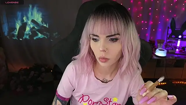 Kerry Kirk online show from March 23, 2026, 10:47 pm