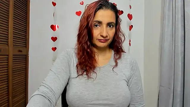 xulay11 online show from December 17, 2024, 6:35 am