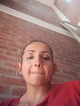 xulay11 online show from February 12, 2025, 7:24 pm