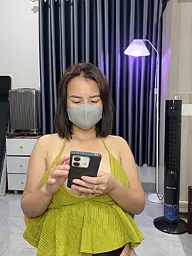 Snapshot of AnNa-99 chatting on November 10, 2025, 6:18 pm AnNa-99 online show from November 10, 2025, 6:18 pm