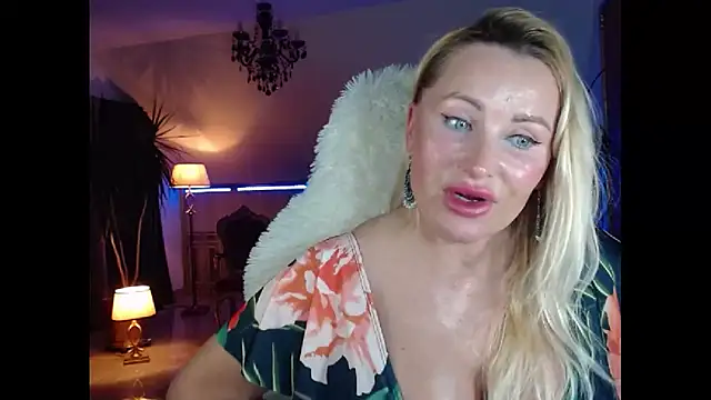 eyesangel22 online show from December 21, 2024, 3:42 pm