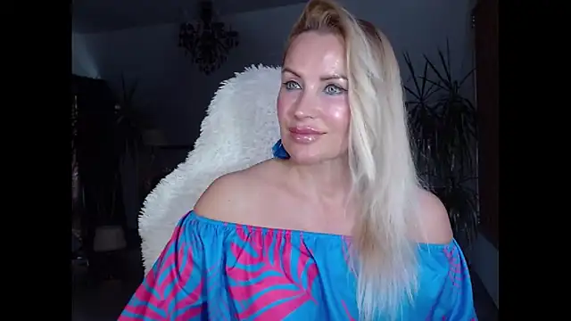 eyesangel22 online show from January 24, 2025, 12:52 pm