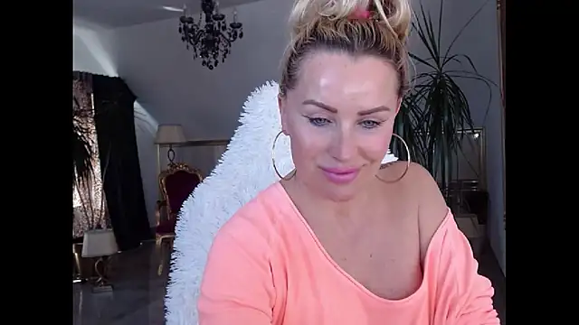 eyesangel22 online show from March 19, 2025, 12:45 pm