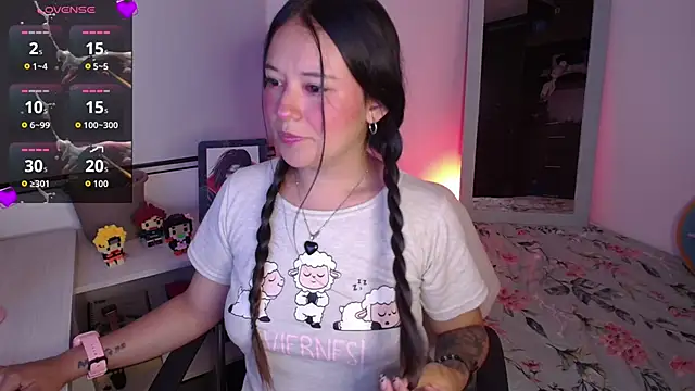 Lexie Thompson10 online show from November 21, 2025, 12:43 am