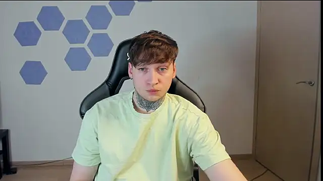 Chris Tyson online show from February 1, 2025, 3:41 am