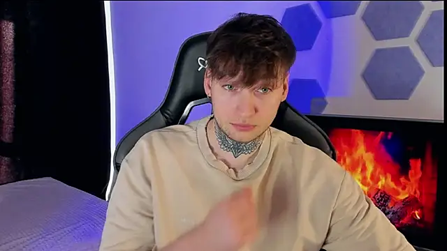 Chris Tyson online show from March 20, 2025, 5:46 am