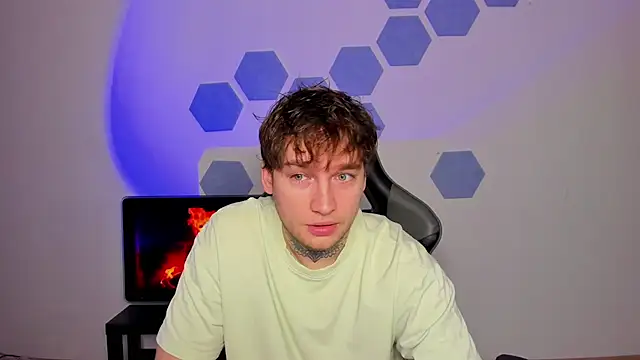 Chris Tyson online show from November 12, 2025, 7:31 am