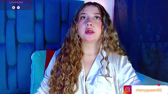 Cherryyquen online show from January 18, 2025, 4:10 pm