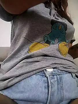 Kate lorens9 online show from October 9, 2025, 3:32 pm