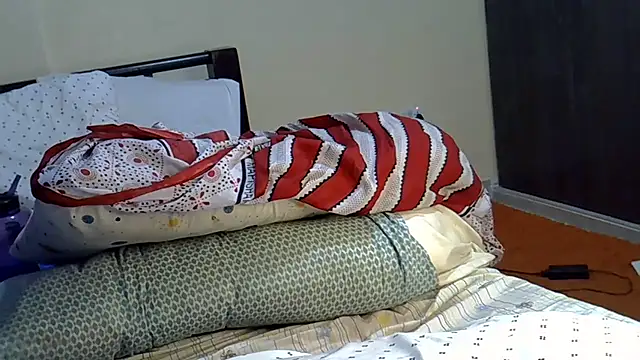 sweet darlli online show from July 11, 2026, 1:41 am