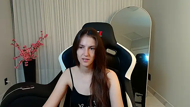 upssnowy online show from October 17, 2025, 9:28 pm