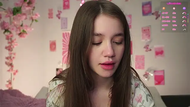 AmiLewis online show from February 1, 2026, 1:26 am