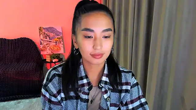 Snapshot of worldofkim chatting on February 28, 2025, 8:18 pm worldofkim online show from February 28, 2025, 8:18 pm