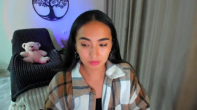 Snapshot of worldofkim chatting on September 16, 2025, 9:05 pm worldofkim online show from September 16, 2025, 9:05 pm