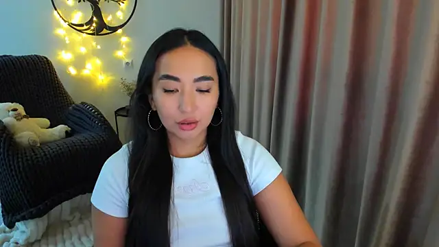 worldofkim online show from January 14, 2026, 8:42 am