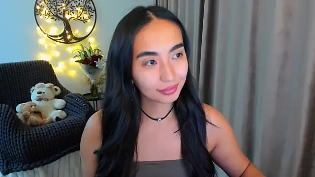 worldofkim online show from February 18, 2026, 5:20 pm