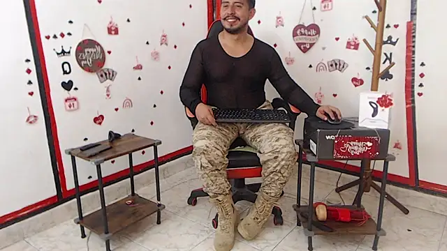 KalethBigDick online show from February 20, 2025, 4:07 am