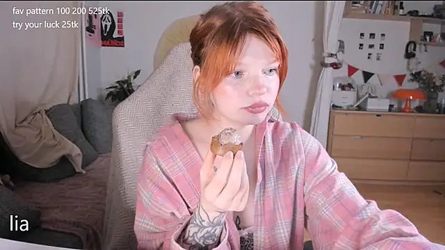 lil lia online show from February 22, 2026, 9:24 pm