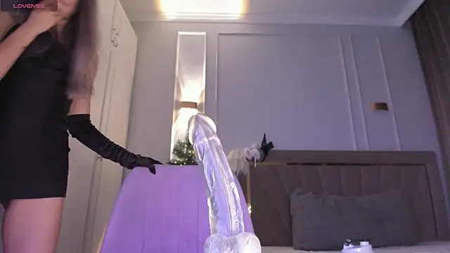 heemia online show from January 2, 2025, 2:57 pm