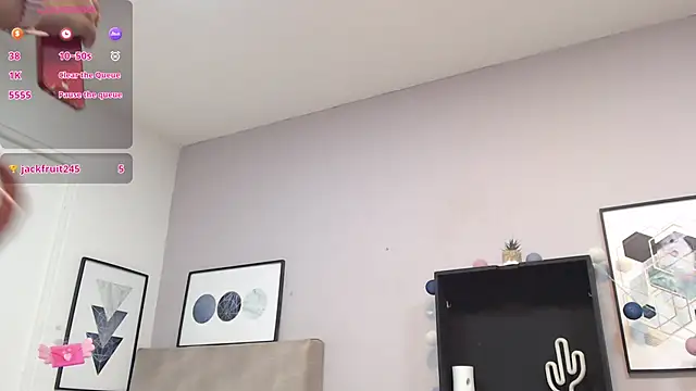 MileyHudson online show from March 19, 2025, 1:40 pm