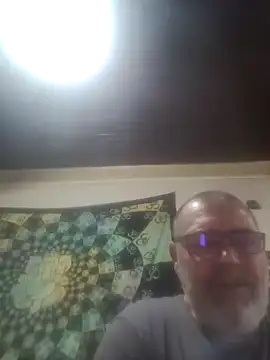 Snapshot of bobosse83 chatting on December 2, 2025, 12:16 am bobosse83 online show from December 2, 2025, 12:16 am