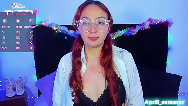 Snapshot of April_sommer1 chatting on December 15, 2024, 10:18 am April sommer1 online show from December 15, 2024, 10:18 am