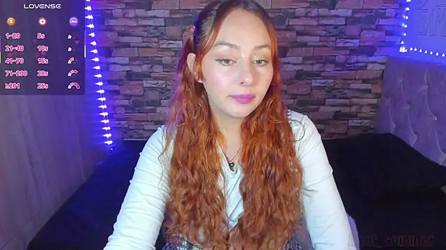 Snapshot of April_sommer1 chatting on March 14, 2025, 4:43 am April sommer1 online show from March 14, 2025, 4:43 am