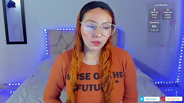 Snapshot of April_sommer1 chatting on September 15, 2025, 11:43 am April sommer1 online show from September 15, 2025, 11:43 am