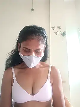 sunita6009 online show from July 25, 2026, 3:15 am