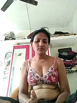 sunita6009 online show from July 28, 2026, 11:17 am