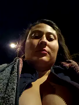 Celeem  online show from February 17, 2026, 4:31 am